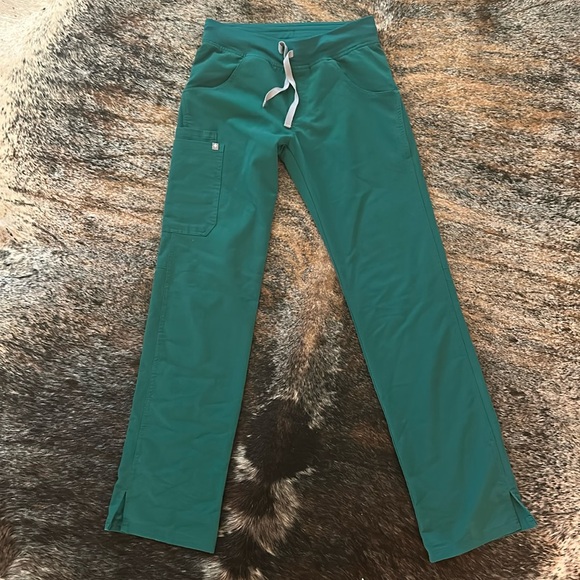 Figs Other Figs Hunter Green Scrub Pants Xs Tall Poshmark